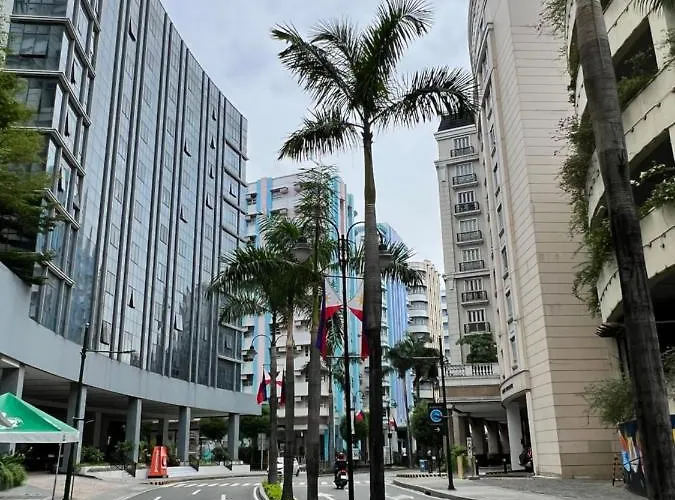 Appartement At Newport World Airport Area Prime Location *